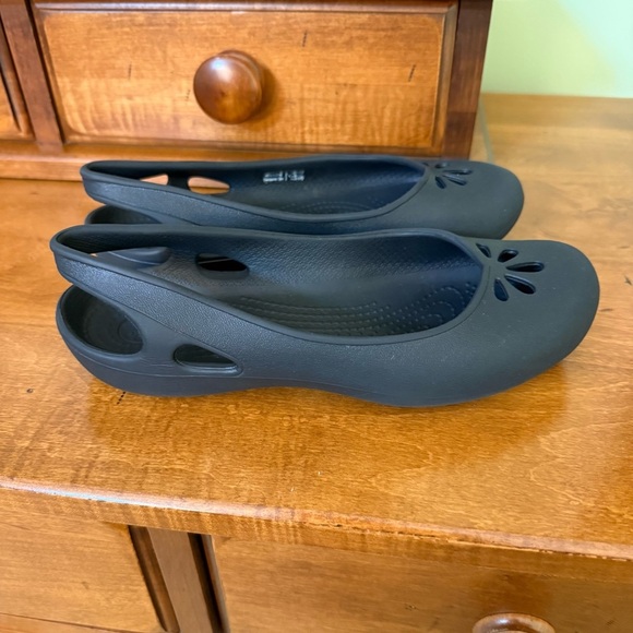 Crocs Taylor ballet flats black sling back slip on shoes - Picture 3 of 6